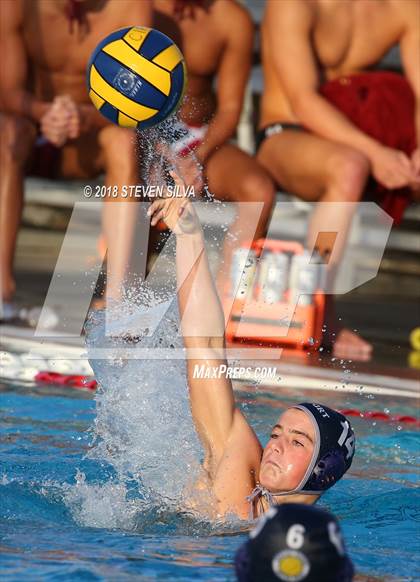 Thumbnail 1 in Bishop's vs. Newport Harbor (CIF SoCal Regional D1 Semifinal) photogallery.