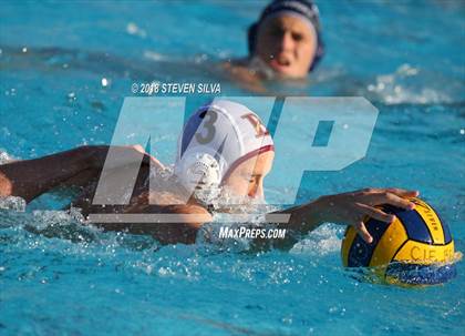 Thumbnail 1 in Bishop's vs. Newport Harbor (CIF SoCal Regional D1 Semifinal) photogallery.