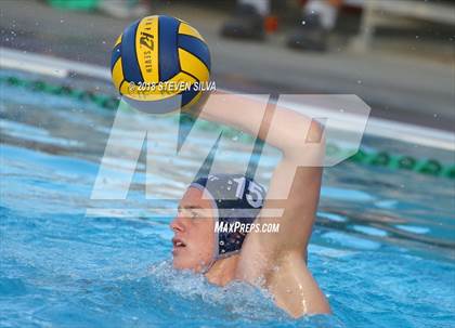 Thumbnail 2 in Bishop's vs. Newport Harbor (CIF SoCal Regional D1 Semifinal) photogallery.