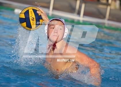 Thumbnail 2 in Bishop's vs. Newport Harbor (CIF SoCal Regional D1 Semifinal) photogallery.