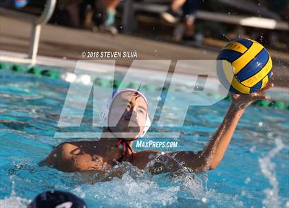 Thumbnail 3 in Bishop's vs. Newport Harbor (CIF SoCal Regional D1 Semifinal) photogallery.