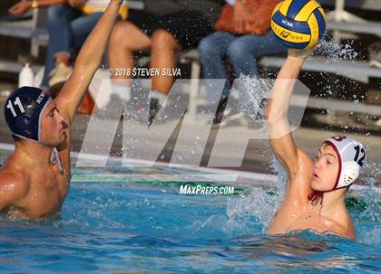 Thumbnail 1 in Bishop's vs. Newport Harbor (CIF SoCal Regional D1 Semifinal) photogallery.