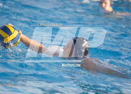 Thumbnail 3 in Bishop's vs. Newport Harbor (CIF SoCal Regional D1 Semifinal) photogallery.