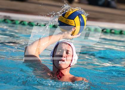Thumbnail 1 in Bishop's vs. Newport Harbor (CIF SoCal Regional D1 Semifinal) photogallery.