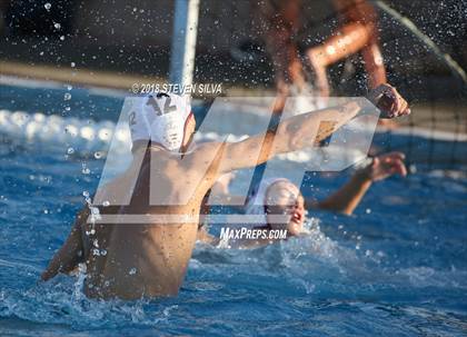 Thumbnail 2 in Bishop's vs. Newport Harbor (CIF SoCal Regional D1 Semifinal) photogallery.