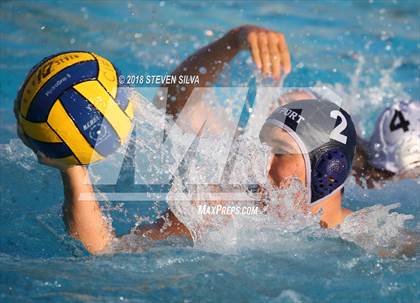 Thumbnail 3 in Bishop's vs. Newport Harbor (CIF SoCal Regional D1 Semifinal) photogallery.