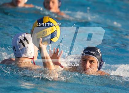 Thumbnail 2 in Bishop's vs. Newport Harbor (CIF SoCal Regional D1 Semifinal) photogallery.