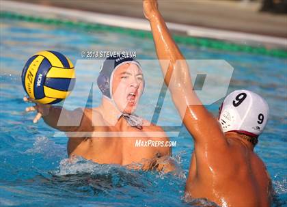 Thumbnail 3 in Bishop's vs. Newport Harbor (CIF SoCal Regional D1 Semifinal) photogallery.