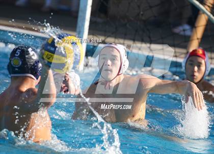 Thumbnail 3 in Bishop's vs. Newport Harbor (CIF SoCal Regional D1 Semifinal) photogallery.