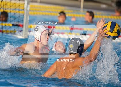 Thumbnail 2 in Bishop's vs. Newport Harbor (CIF SoCal Regional D1 Semifinal) photogallery.