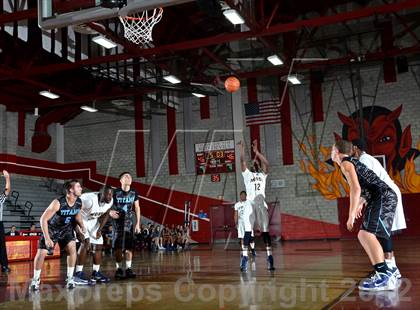 Thumbnail 1 in Morse Vs Eastlake (Xtreme Glass Invitational) photogallery.