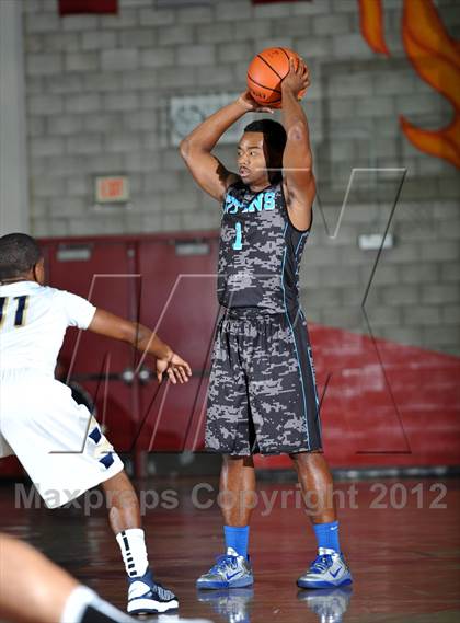 Thumbnail 1 in Morse Vs Eastlake (Xtreme Glass Invitational) photogallery.
