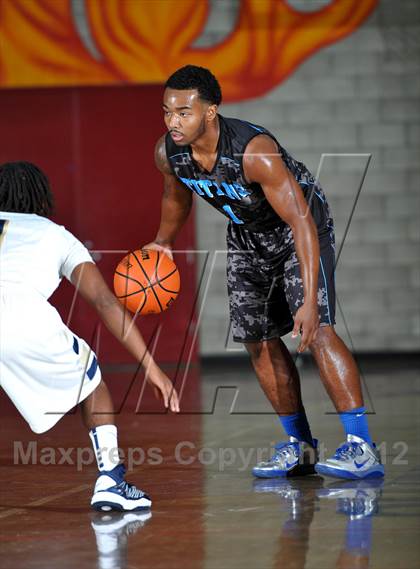 Thumbnail 1 in Morse Vs Eastlake (Xtreme Glass Invitational) photogallery.