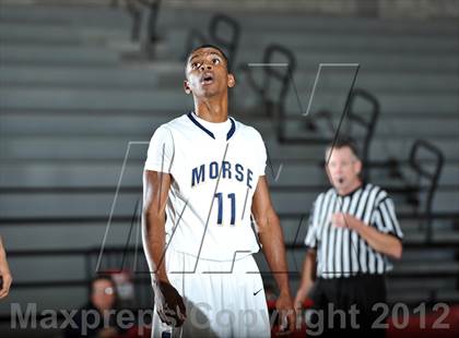 Thumbnail 3 in Morse Vs Eastlake (Xtreme Glass Invitational) photogallery.