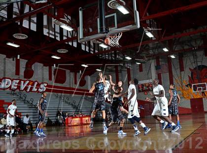 Thumbnail 1 in Morse Vs Eastlake (Xtreme Glass Invitational) photogallery.