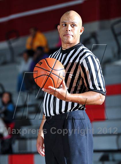 Thumbnail 2 in Morse Vs Eastlake (Xtreme Glass Invitational) photogallery.