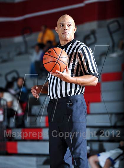 Thumbnail 1 in Morse Vs Eastlake (Xtreme Glass Invitational) photogallery.