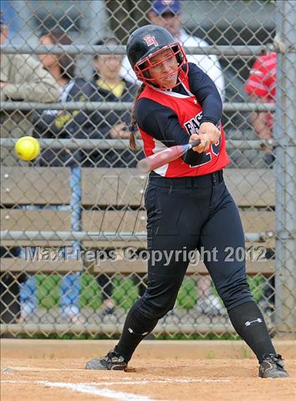 Thumbnail 1 in East Islip vs MacArthur (NYSPHSAA Class AA Regional Final) photogallery.