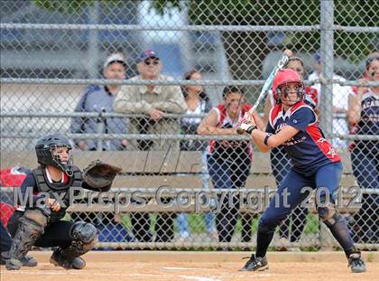 Thumbnail 2 in East Islip vs MacArthur (NYSPHSAA Class AA Regional Final) photogallery.