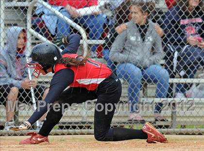 Thumbnail 2 in East Islip vs MacArthur (NYSPHSAA Class AA Regional Final) photogallery.