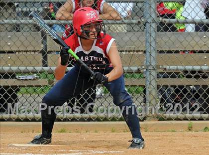 Thumbnail 3 in East Islip vs MacArthur (NYSPHSAA Class AA Regional Final) photogallery.