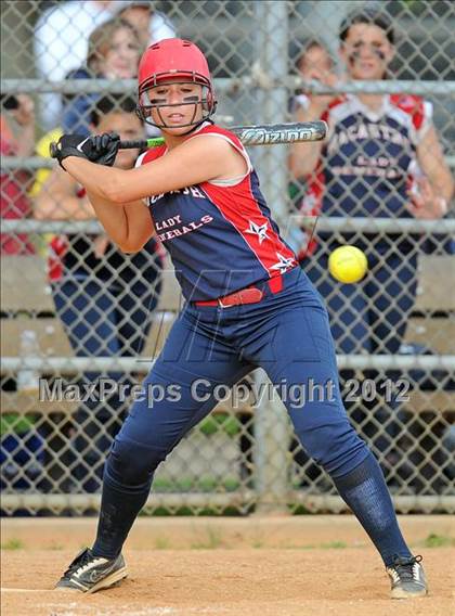 Thumbnail 2 in East Islip vs MacArthur (NYSPHSAA Class AA Regional Final) photogallery.