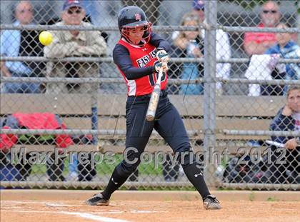Thumbnail 2 in East Islip vs MacArthur (NYSPHSAA Class AA Regional Final) photogallery.
