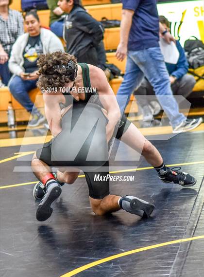 Thumbnail 2 in Shawnee Mission West Invitational photogallery.
