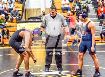 Thumbnail 1 in Shawnee Mission West Invitational photogallery.