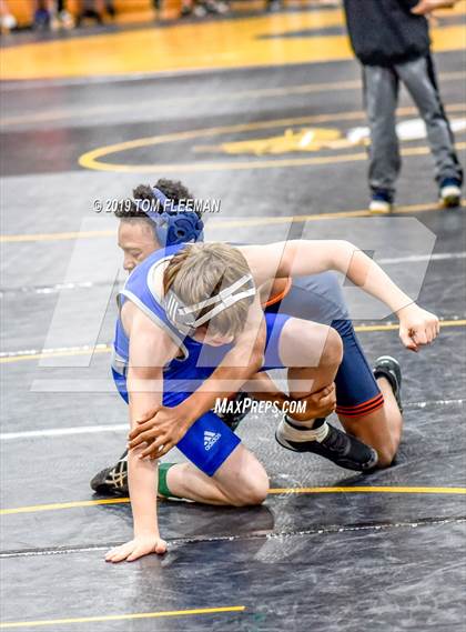 Thumbnail 3 in Shawnee Mission West Invitational photogallery.