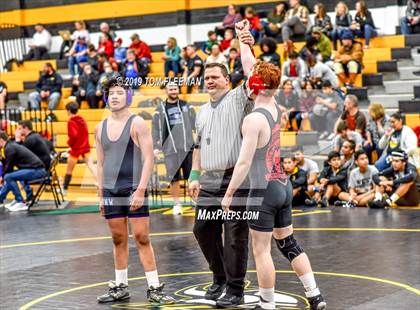 Thumbnail 2 in Shawnee Mission West Invitational photogallery.
