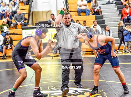 Thumbnail 2 in Shawnee Mission West Invitational photogallery.