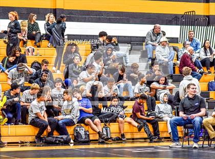 Thumbnail 2 in Shawnee Mission West Invitational photogallery.