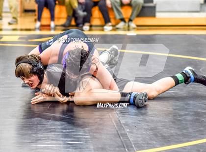 Thumbnail 2 in Shawnee Mission West Invitational photogallery.