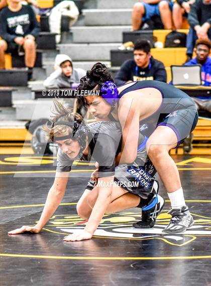 Thumbnail 3 in Shawnee Mission West Invitational photogallery.
