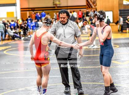 Thumbnail 1 in Shawnee Mission West Invitational photogallery.