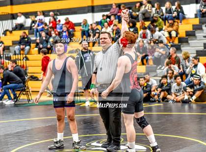 Thumbnail 3 in Shawnee Mission West Invitational photogallery.
