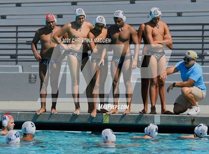 Thumbnail 3 in Los Osos vs. Menlo School photogallery.