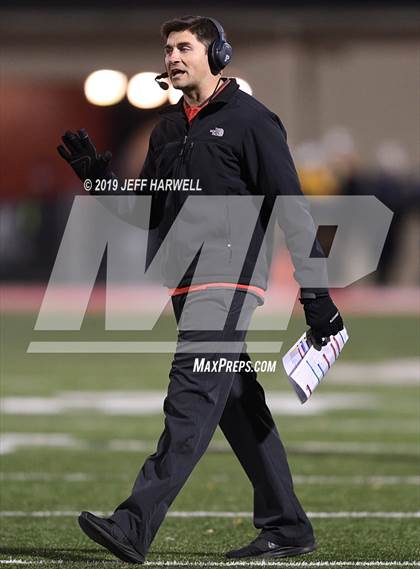 Thumbnail 1 in Olmsted Falls @ Wadsworth (OHSAA D2 Regional Quarterfinal) photogallery.