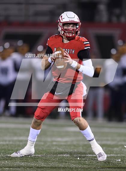 Thumbnail 1 in Olmsted Falls @ Wadsworth (OHSAA D2 Regional Quarterfinal) photogallery.