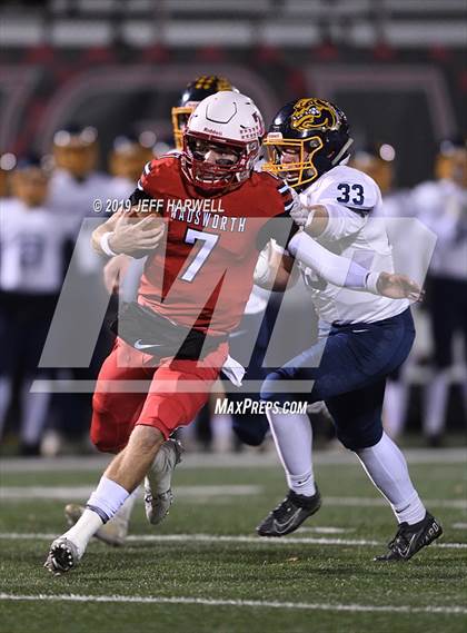 Thumbnail 1 in Olmsted Falls @ Wadsworth (OHSAA D2 Regional Quarterfinal) photogallery.