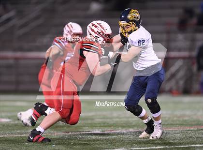 Thumbnail 2 in Olmsted Falls @ Wadsworth (OHSAA D2 Regional Quarterfinal) photogallery.