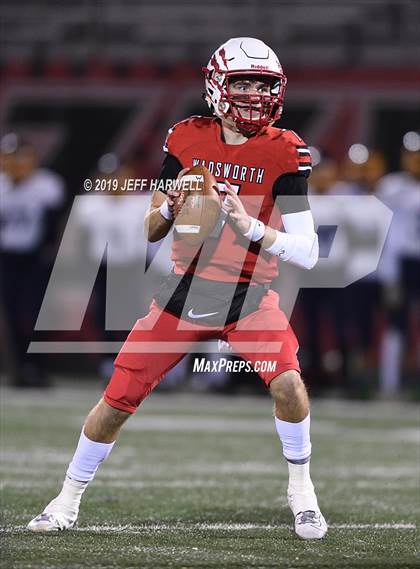 Thumbnail 1 in Olmsted Falls @ Wadsworth (OHSAA D2 Regional Quarterfinal) photogallery.