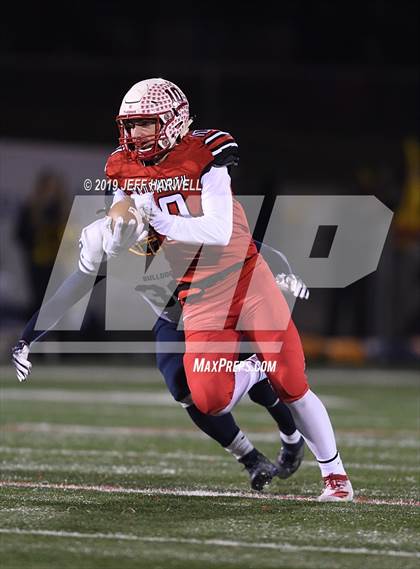 Thumbnail 3 in Olmsted Falls @ Wadsworth (OHSAA D2 Regional Quarterfinal) photogallery.