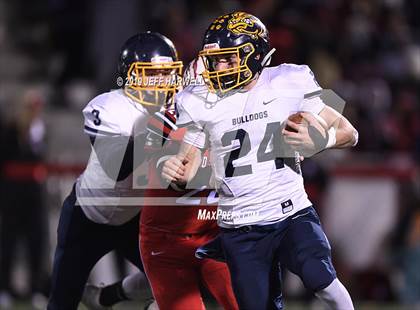 Thumbnail 2 in Olmsted Falls @ Wadsworth (OHSAA D2 Regional Quarterfinal) photogallery.