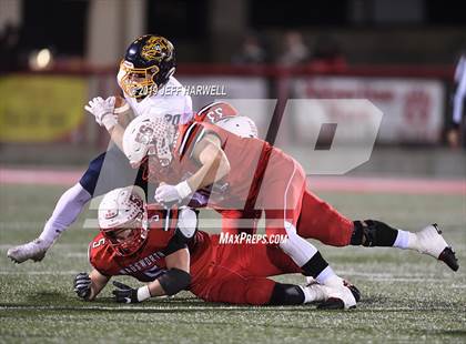 Thumbnail 3 in Olmsted Falls @ Wadsworth (OHSAA D2 Regional Quarterfinal) photogallery.