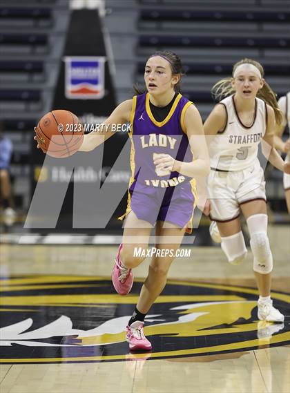Thumbnail 1 in Lyon County vs Strafford (Norm Stewart Classic) photogallery.
