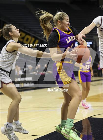 Thumbnail 1 in Lyon County vs Strafford (Norm Stewart Classic) photogallery.