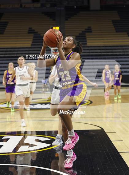 Thumbnail 3 in Lyon County vs Strafford (Norm Stewart Classic) photogallery.