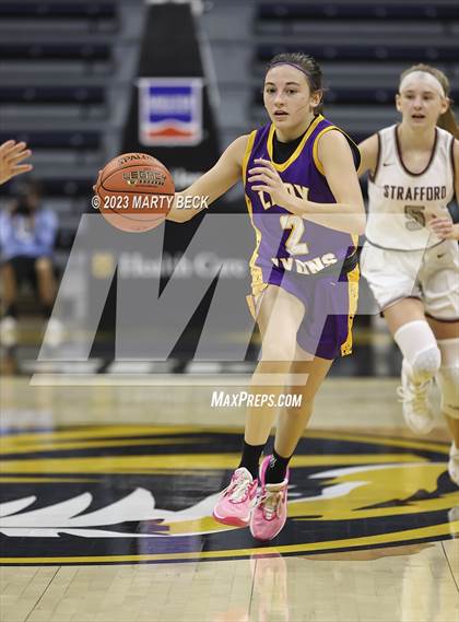 Thumbnail 2 in Lyon County vs Strafford (Norm Stewart Classic) photogallery.
